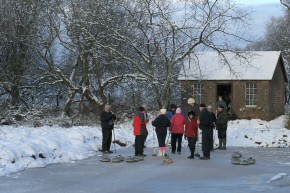 Picture of curling on Drumore Pond, 28 December 2009, 22KB